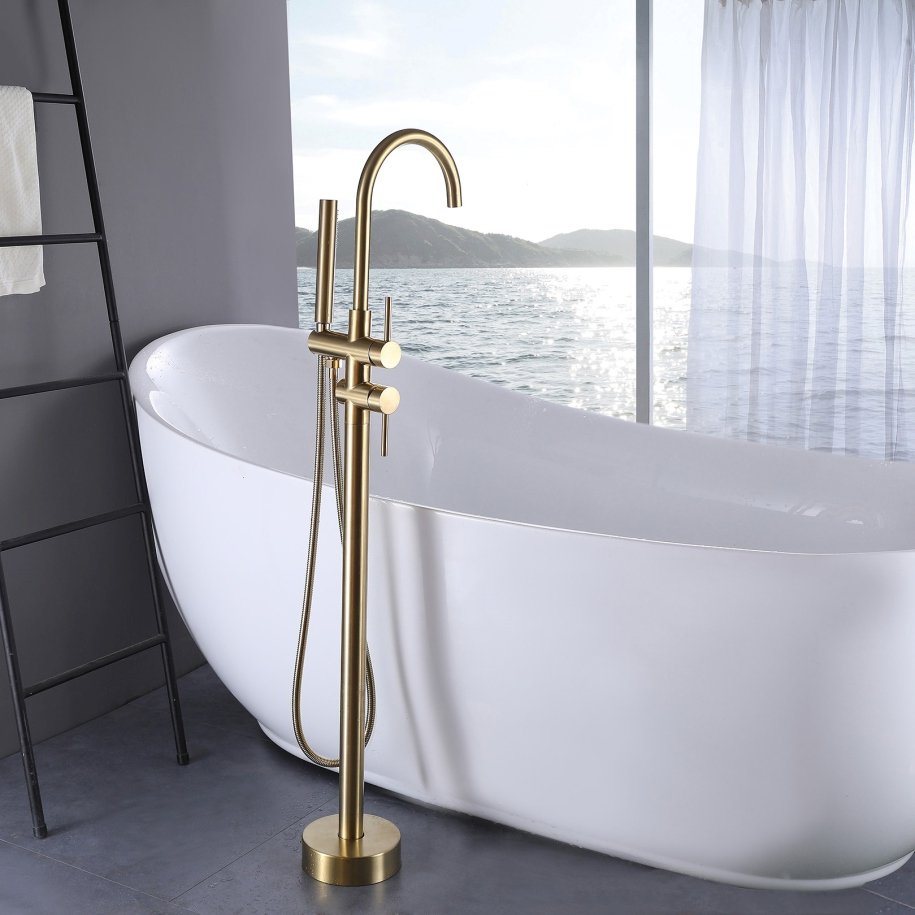 Brass Freestanding Bathtub Filler — BAOHUI HOME Bathroom Hardware