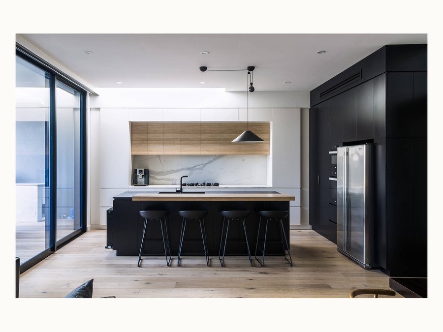 BAOHUI BHC-028 mid-tone kitchen cabinet design